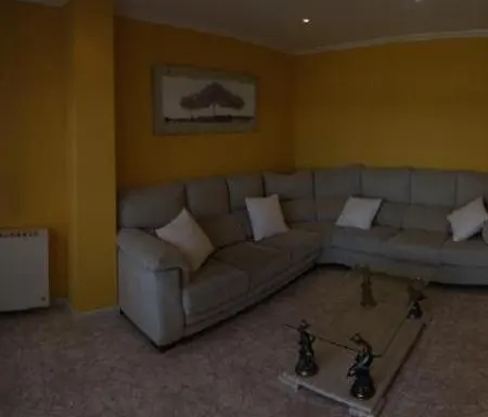 A Riveira Apartment *